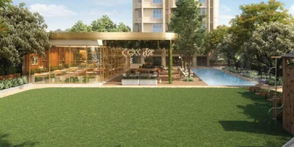 large-sports-lawn-amenities-lodha-vero-lodha-group-sion-west-matunga-east-mumbai-maharashtra-set-3