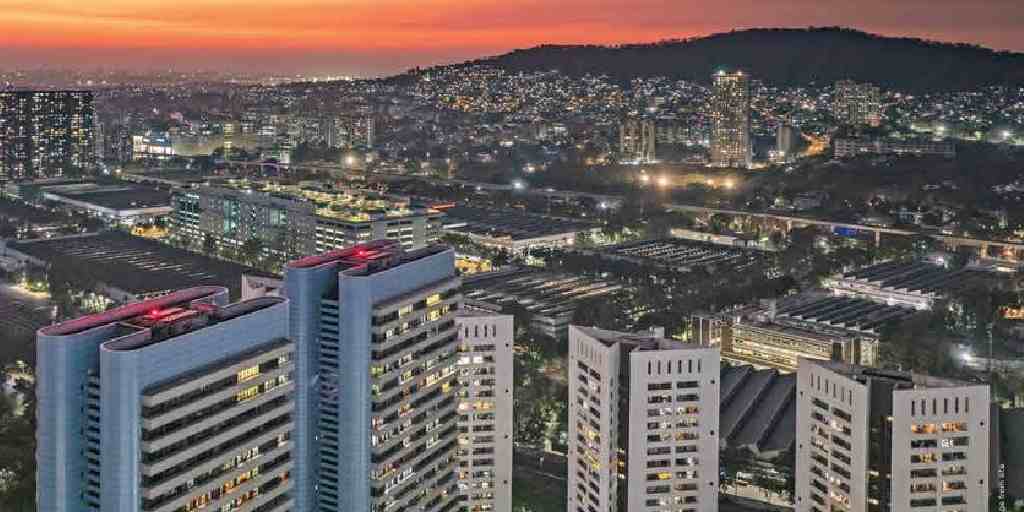 night-view-godrej-vistas-godrej-properties-vikhroli-mumbai-maharashtra-set-3