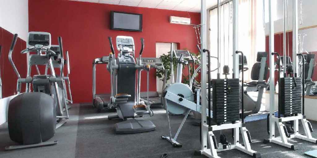 fully-equipped-gymnasium-amenities-skyline-viha-skyline-group-vidyavihar-west-mumbai-maharashtra-set-3