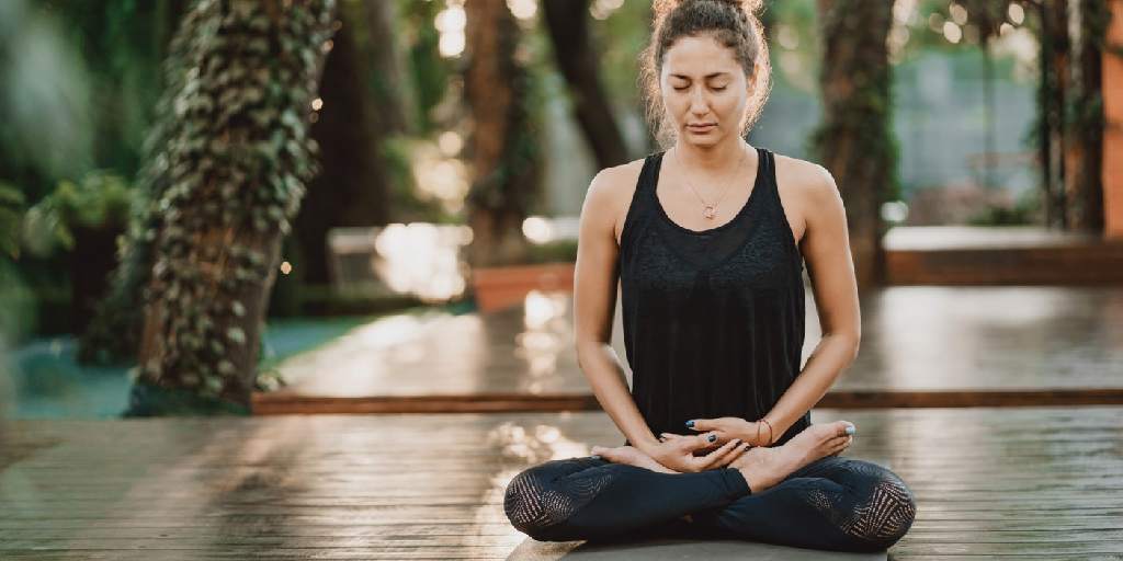 yoga-meditation-area-amenities-tigon-earth-codename-upper-garodia-nagar-ghatkopar-east-mumbai-maharashtra-set-3