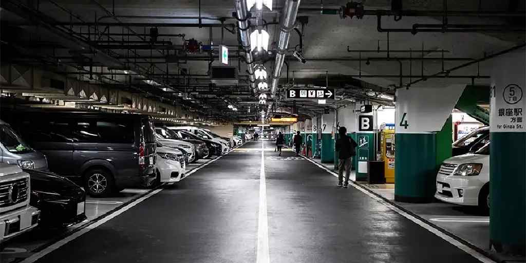 car-parking-amenities-dnk-the-mansion-ghatkopar-east-mumbai-maharashtra-set-3