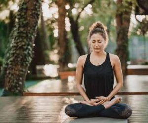 yoga-and-meditation-area-amenities-sunteck-city-4th-avenue-sunteck-realty-goregaon-west-mumbai-maharashtra-set-1