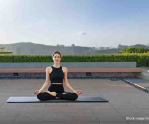 yoga-lawn-amenities-godrej-vistas-godrej-properties-vikhroli-mumbai-maharashtra-set-1