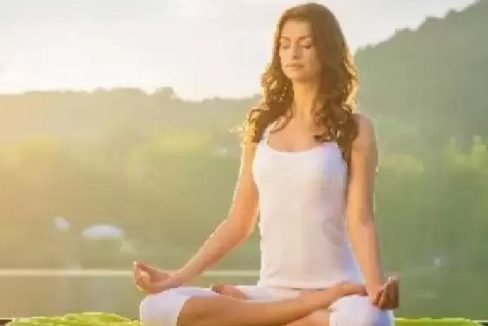 yoga-lawn-amenities-vaibhavlaxmi-eastsyde-vaibhavlaxmi-developers-ghatkopar-east-mumbai-maharashtra-set-3