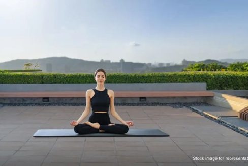 yoga-lawn-amenities-godrej-vistas-godrej-properties-vikhroli-mumbai-maharashtra-set-1