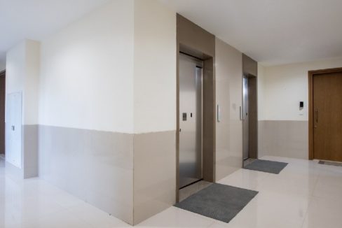 lift-lobby-kukreja-complex-bhnadup-west-mumbai-maharashtra-set-3