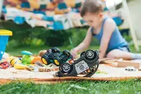 kids-play-area-amenities-ajmera-solis-ajmera-realty-vikhroli-east-mumbai-maharashtra-set-3