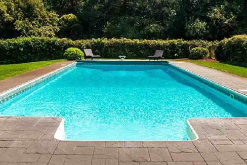 swimming-pool-amenities-crest-golfshires-chembur-east-mumbai-maharashtra-set-3