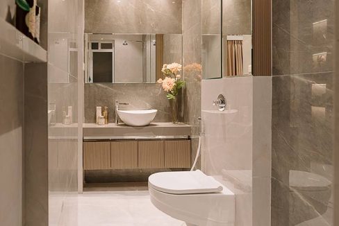 washroom-satre-happynest-kanjurmarg-east-mumbai-maharashtra-set-3